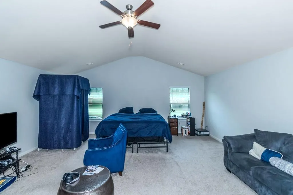 Covington, Georgia 30014, United States, 5 Bedrooms Bedrooms, ,3 BathroomsBathrooms,Residential,Pending,20833