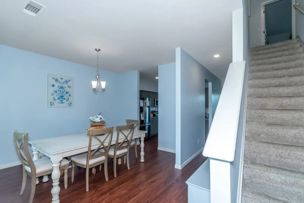 Covington, Georgia 30014, United States, 5 Bedrooms Bedrooms, ,3 BathroomsBathrooms,Residential,Pending,20833