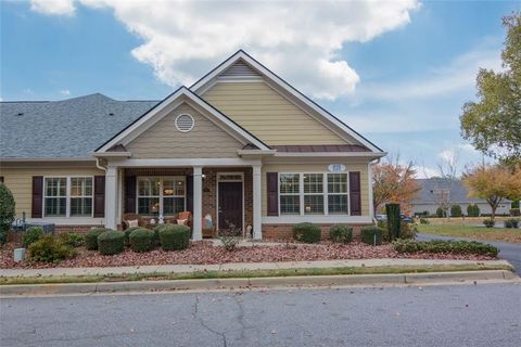 Condo For Sale - 910 Brook Knoll Lane<br/> Cumming, GA 30041
