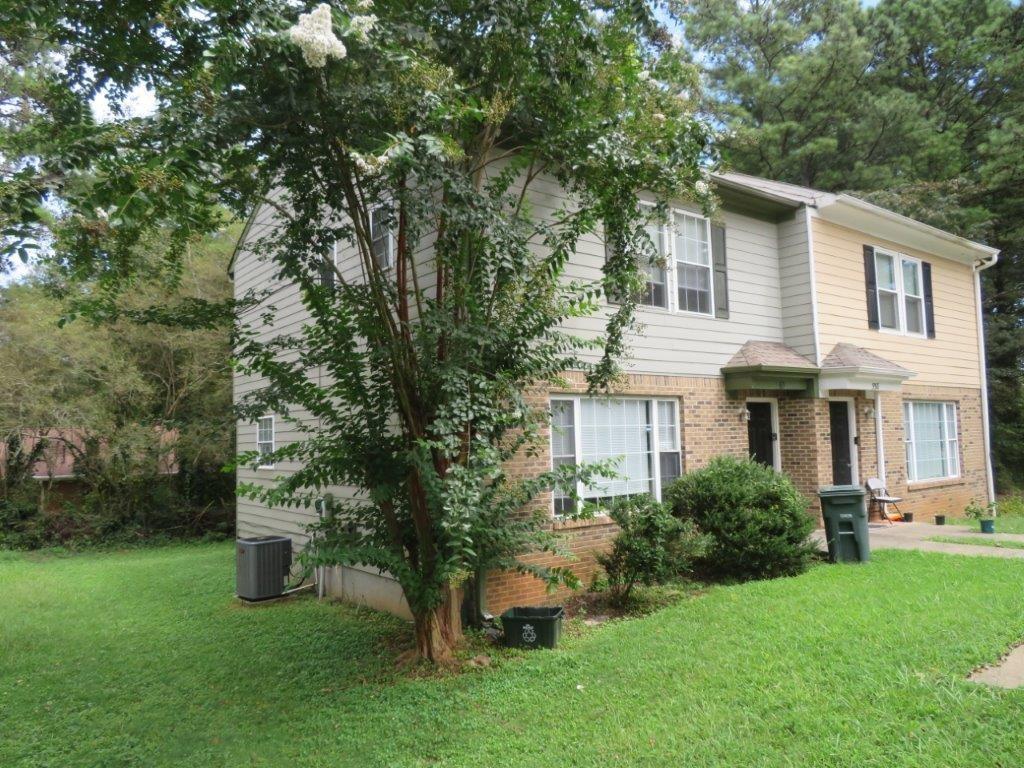 560 Manning Road SW