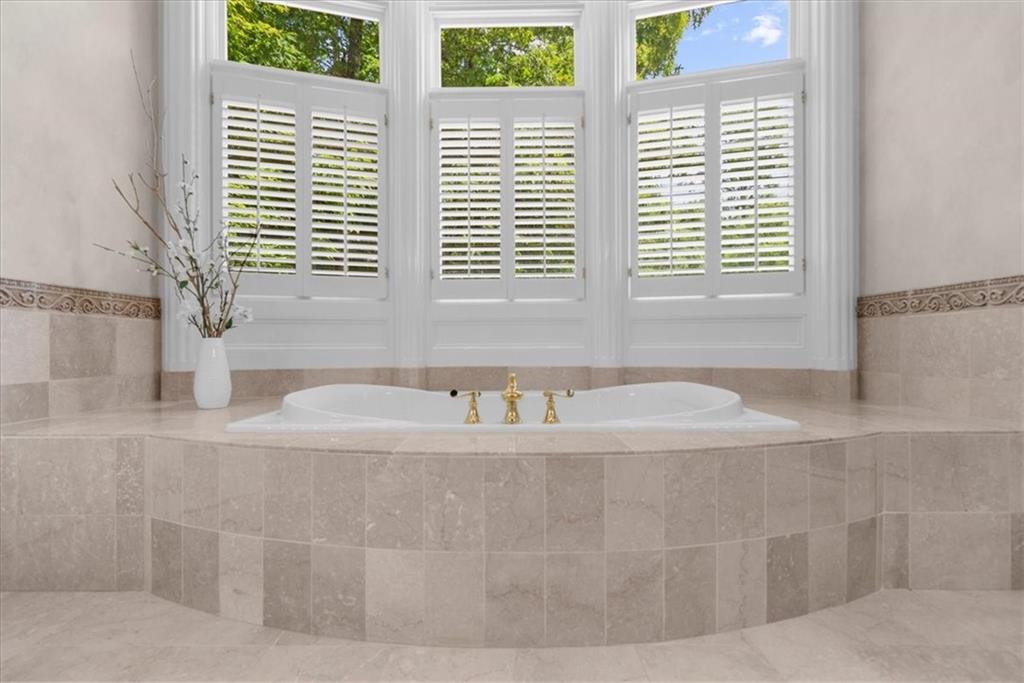 Country Club of the South - Residential