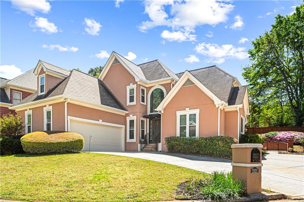 2521 Summeroak Drive