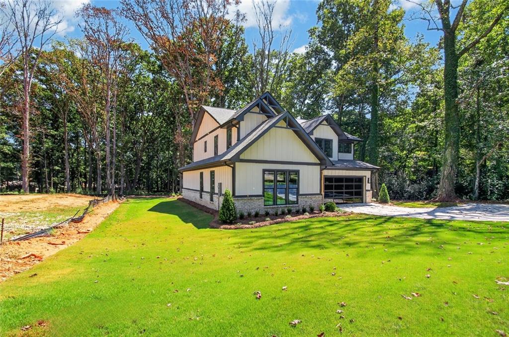 5578 Lilburn Stone Mountain Road