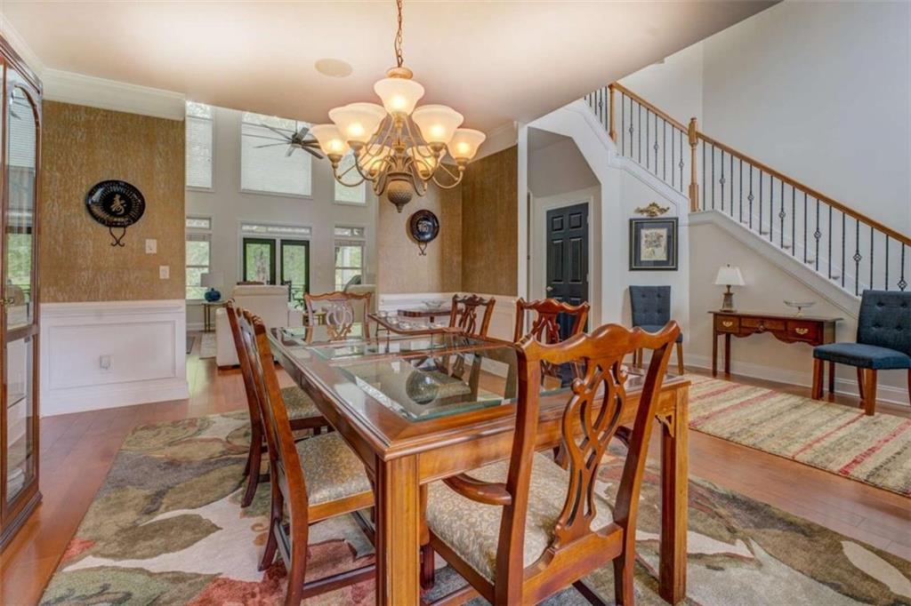 8110 Crestview Drive