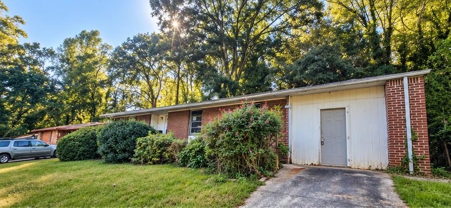 1961 W Starmount Way