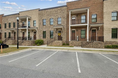 Townhouse For Sale - 2155 Rail Yard Avenue<br/> Grayson, GA 30017