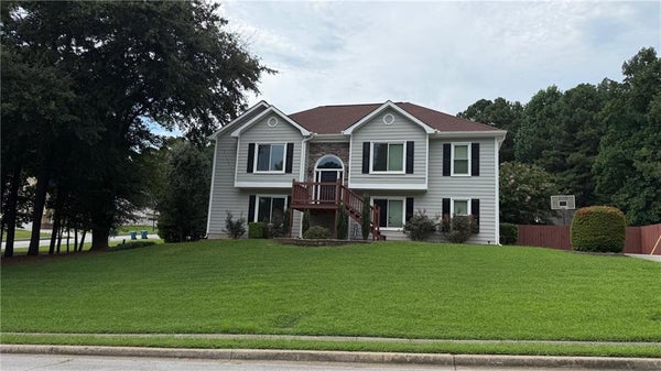 1755 KATRINA JO ANN CIR, DACULA, GA 30019 - Image 553e1876fd51145e631e7b2f6c9ba44f/2808936345