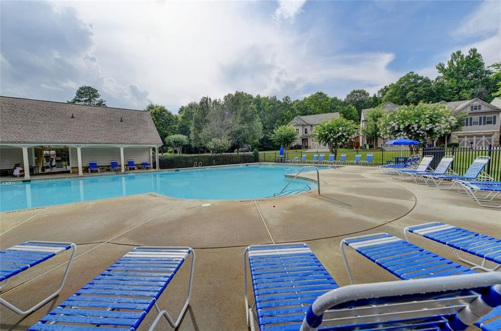 Willow Leaf - Residential