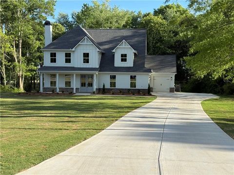 Photo of 327 Springtime Way, Monroe, GA 30655 (MLS # 7756052)