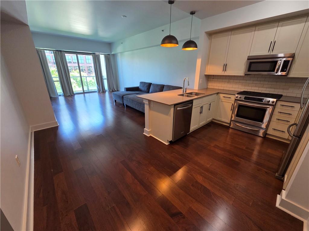 1100 Howell Mill Road NW 304