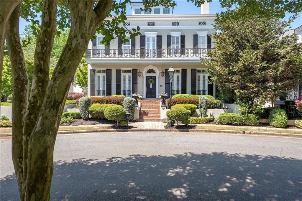 3736 Turnberry Court