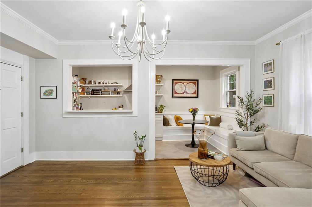 242 12th Street NE 16
