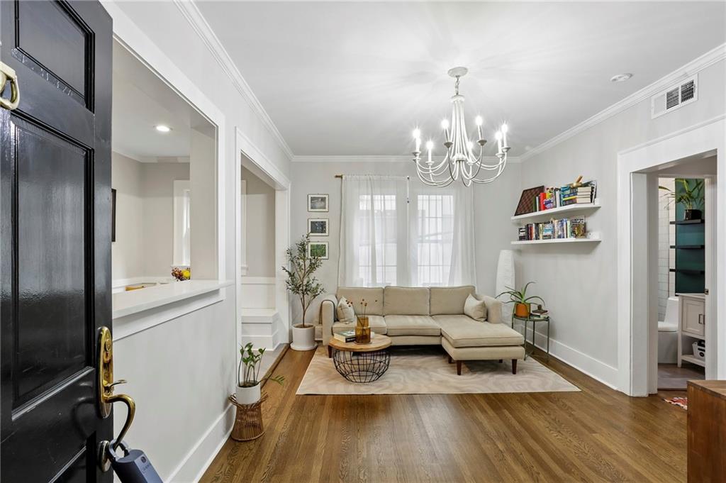 242 12th Street NE 16