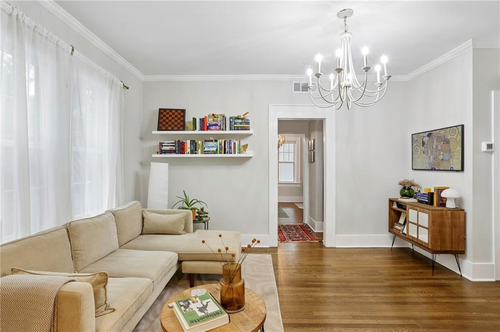 242 12th Street NE 16