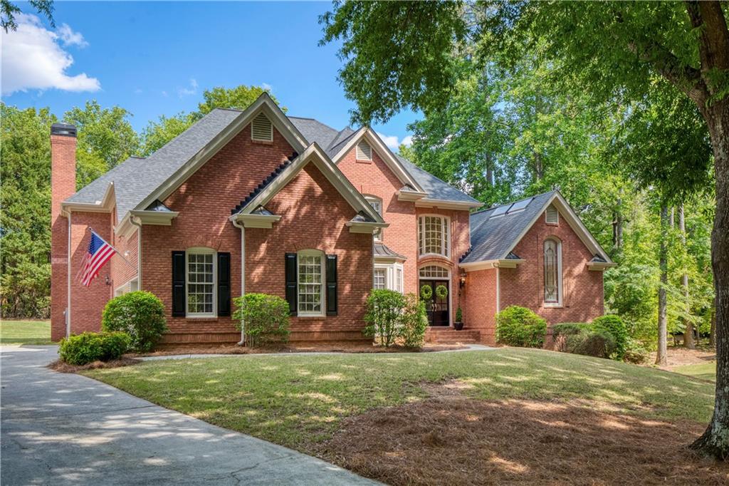 445 Newport Heights
