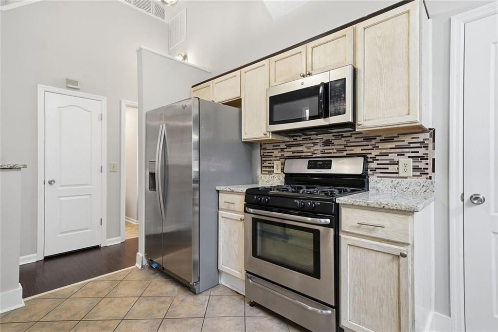 MULBERRY FARMS - Residential