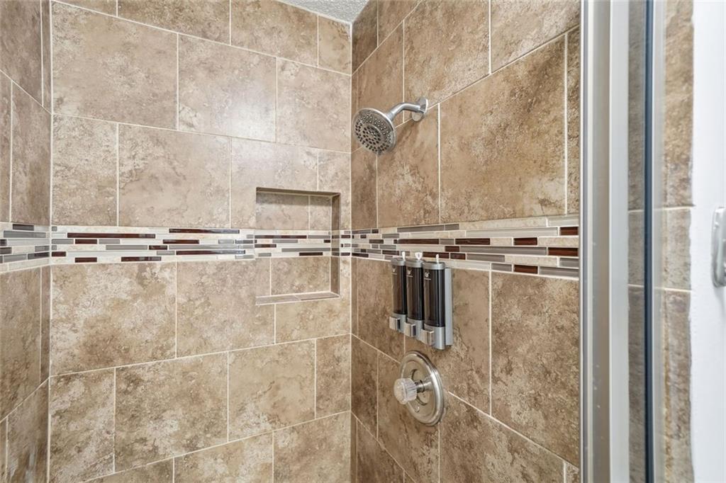 MULBERRY FARMS - Residential