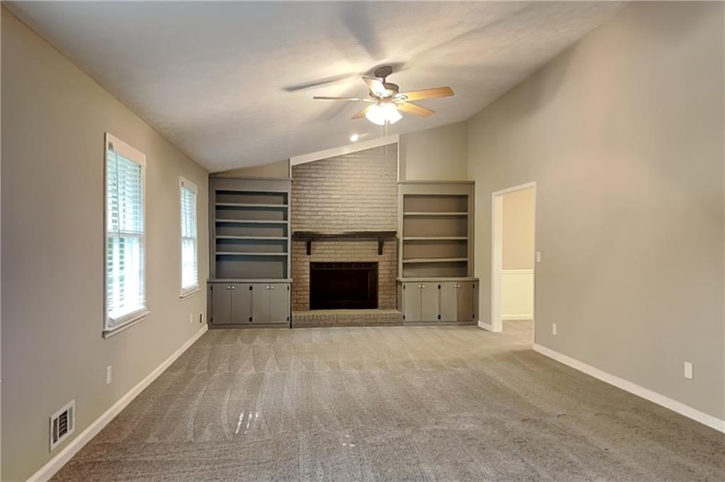 1607 Scholar Drive
