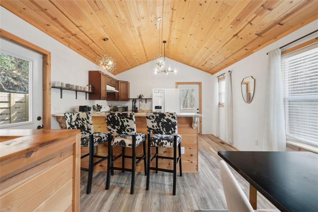 861 Little Rock Creek