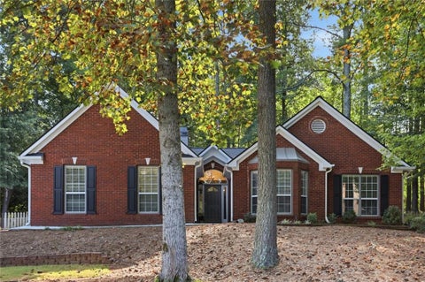 Homes For Sale - 7660 Donington Park Drive<br/> Cumming, GA 30040