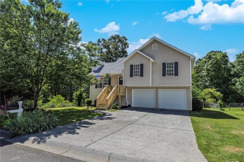 Homes For Sale - 13 Oak Grove Lane<br/> Bartow County, Adairsville, GA 30103