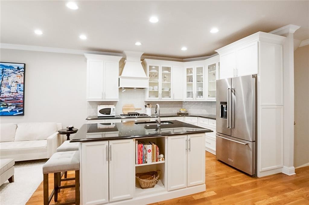 10860 Ellicot Way