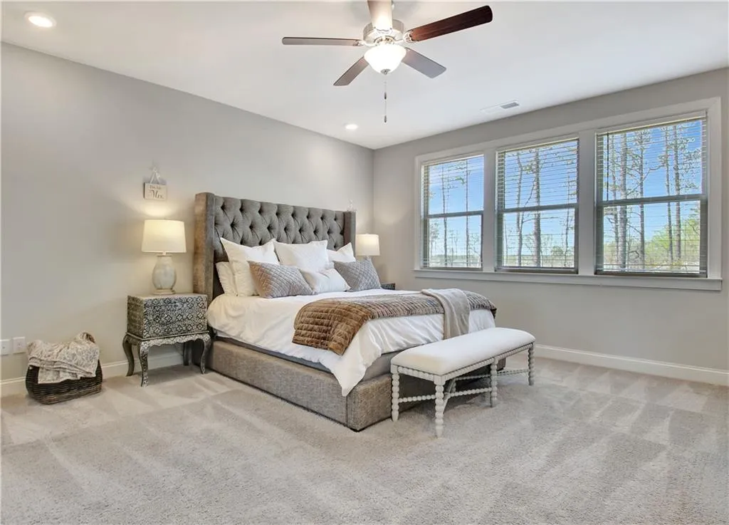 Peachtree City, Georgia 30269, United States, 5 Bedrooms Bedrooms, ,4 BathroomsBathrooms,Residential,Active,98274