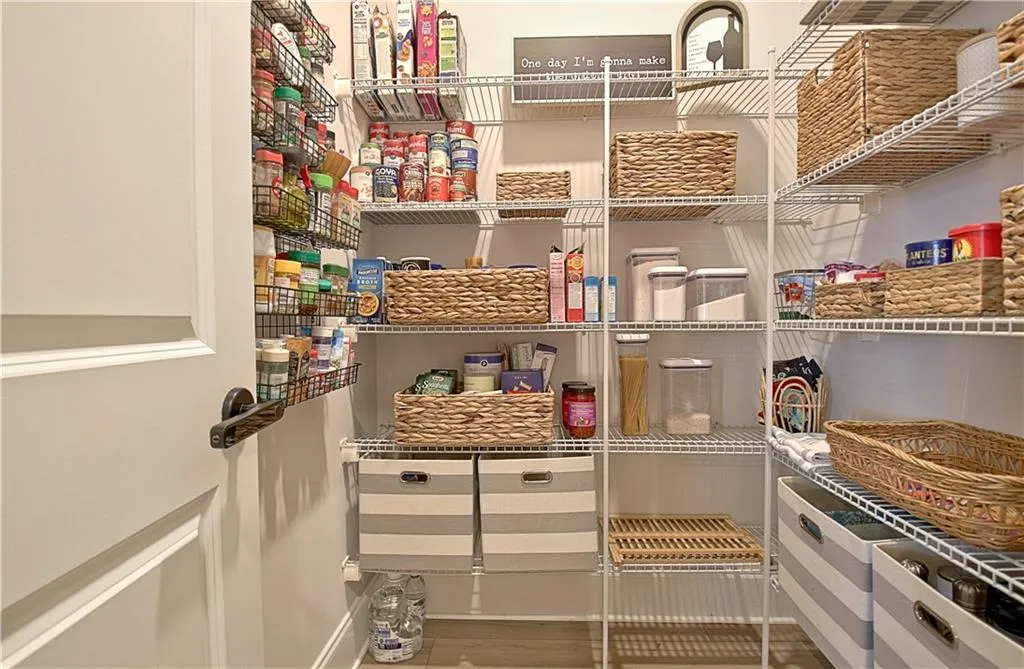 Peachtree City, Georgia 30269, United States, 5 Bedrooms Bedrooms, ,4 BathroomsBathrooms,Residential,Active,98274