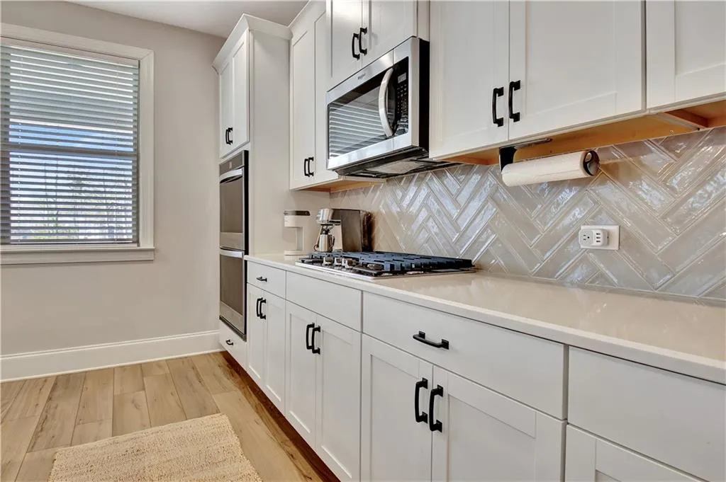 Peachtree City, Georgia 30269, United States, 5 Bedrooms Bedrooms, ,4 BathroomsBathrooms,Residential,Active,98274