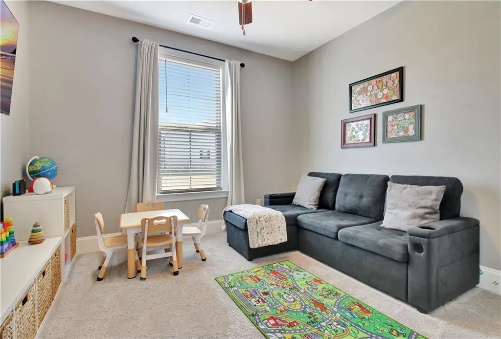 Peachtree City, Georgia 30269, United States, 5 Bedrooms Bedrooms, ,4 BathroomsBathrooms,Residential,Active,98274