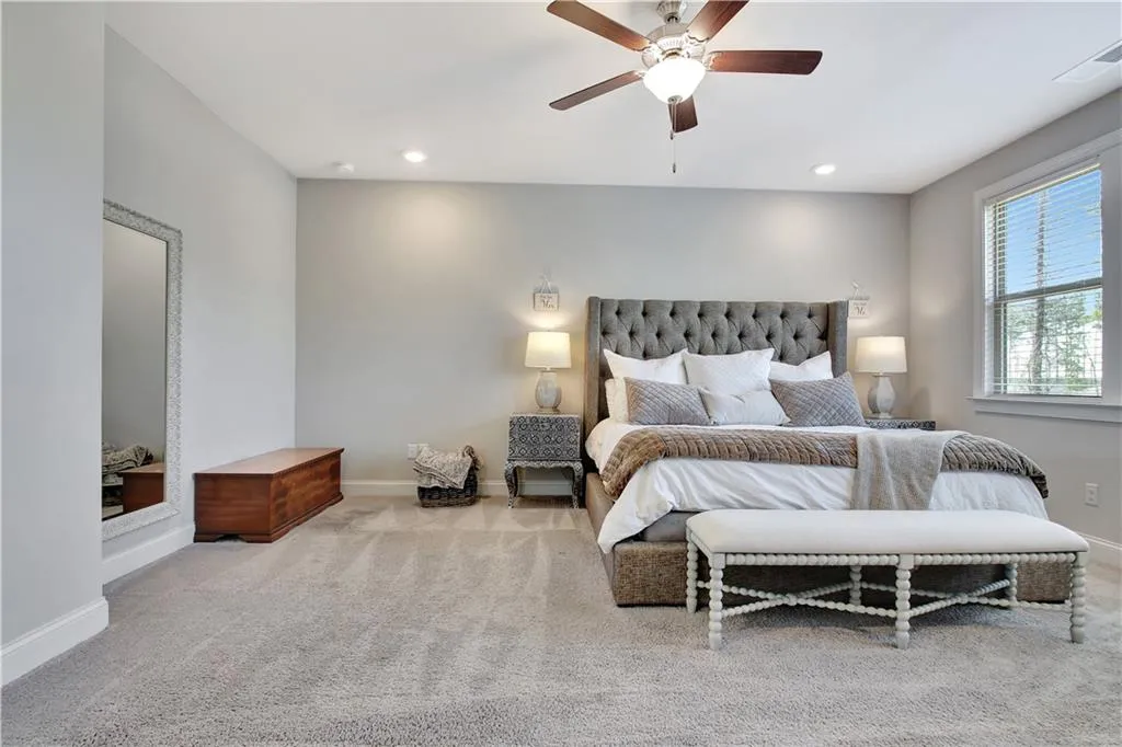 Peachtree City, Georgia 30269, United States, 5 Bedrooms Bedrooms, ,4 BathroomsBathrooms,Residential,Active,98274