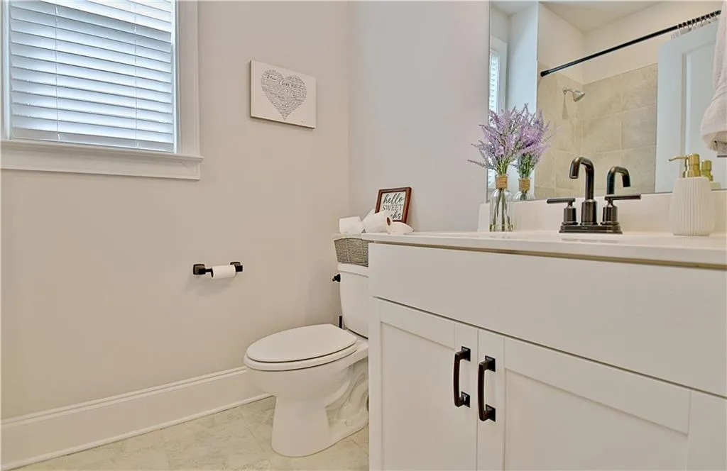 Peachtree City, Georgia 30269, United States, 5 Bedrooms Bedrooms, ,4 BathroomsBathrooms,Residential,Active,98274