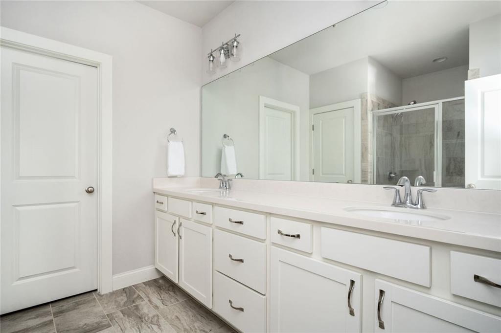 Encore Walk - Residential
