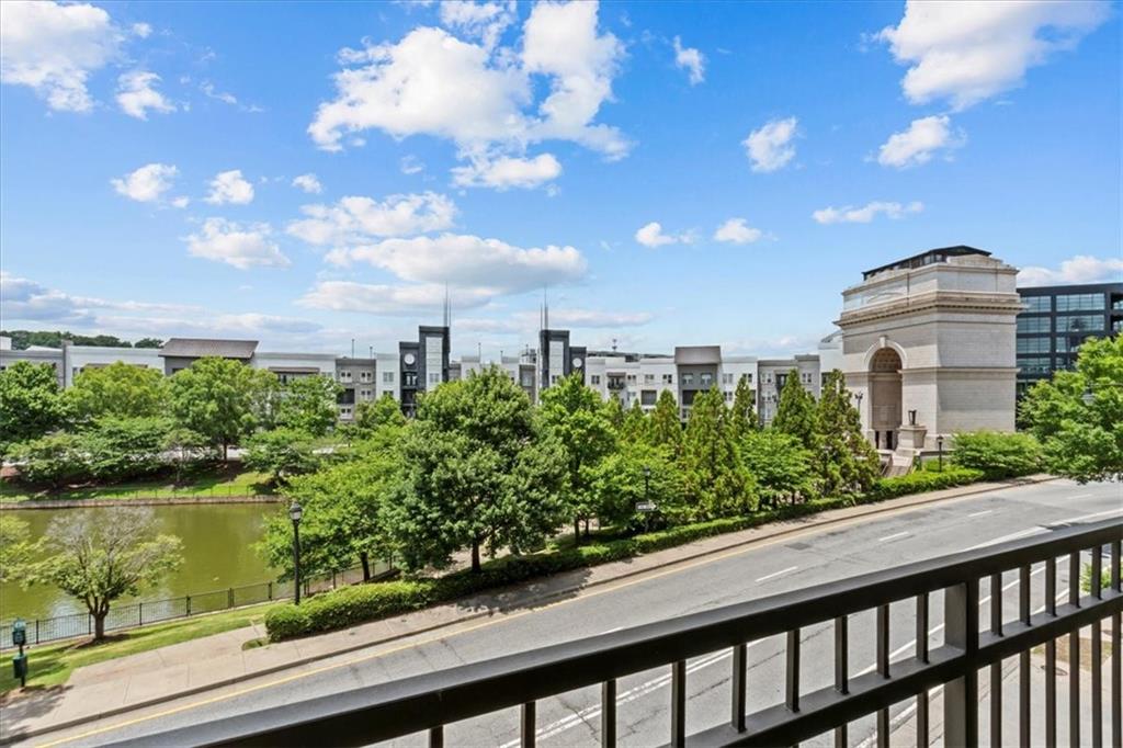 390 17th Street NW 4031