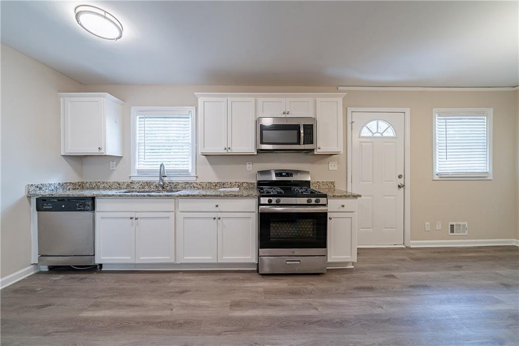 2628 Miriam Lane, Decatur, Georgia image 3