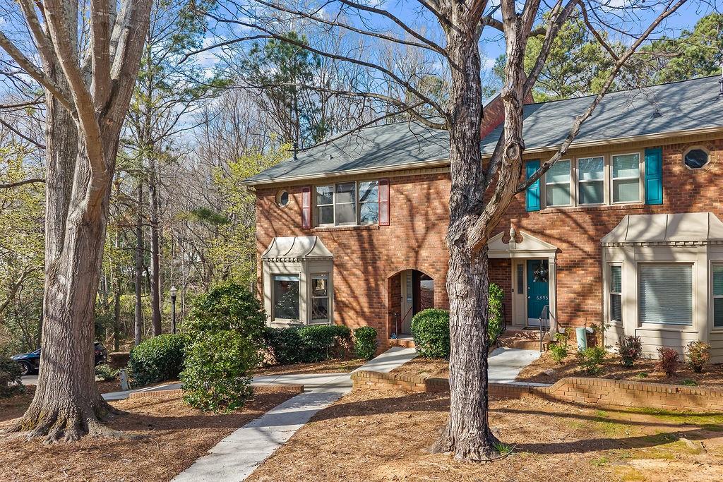 6405 Windsor Trace Drive