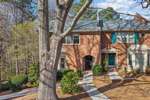 Condo For Sale - 6405 Windsor Trace Drive Dr<br/> Peachtree Corners, GA 30092