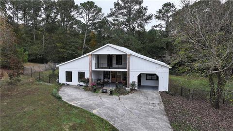 A home in Calhoun