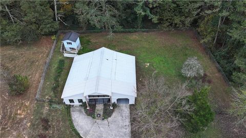 A home in Calhoun