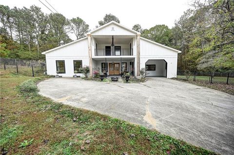 A home in Calhoun