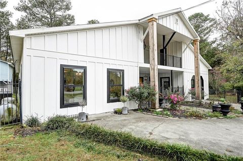 A home in Calhoun