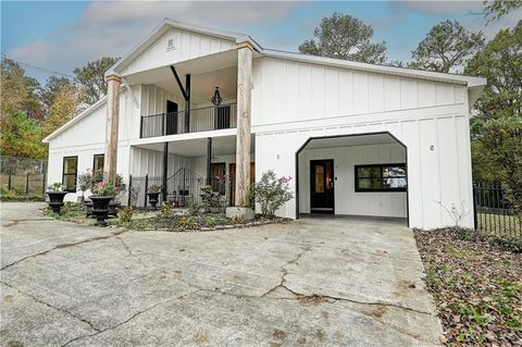 A home in Calhoun