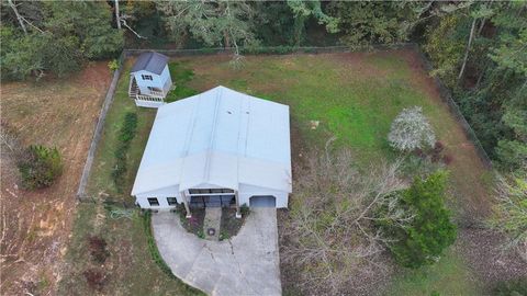 A home in Calhoun