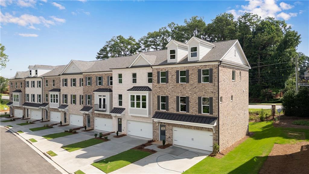 2733 Hallwood Lane