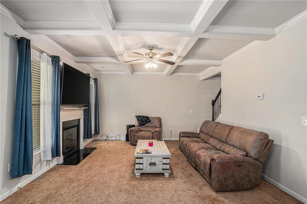 6918 Diamond Drive