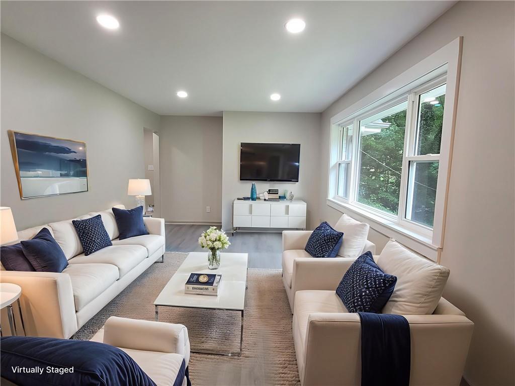 2926 Monterey Drive