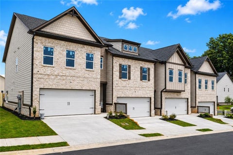 Townhouse For Sale - 4305 Fern River Bend #22<br/> Gwinnett County, Norcross, GA 30093