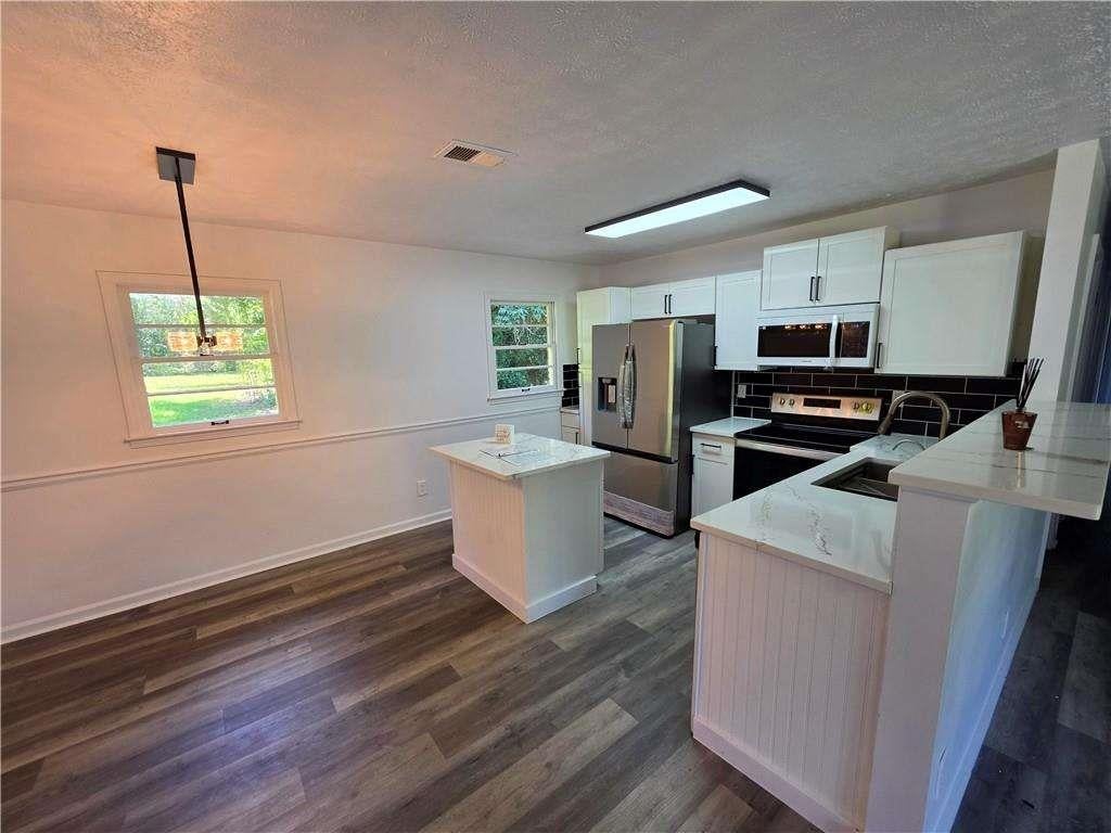 3570 Briar Drive