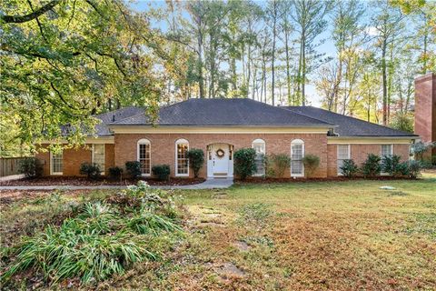 2746 Saxon Drive Duluth GA 30096