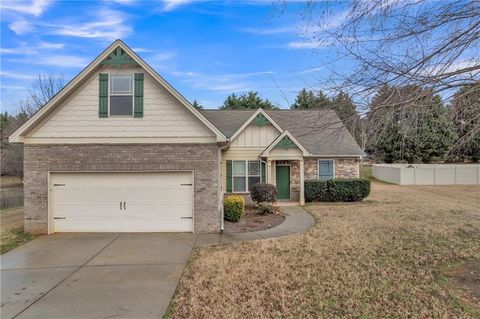 Homes For Sale - 3305 Hancock Point<br/> Mcdonough, GA 30252
